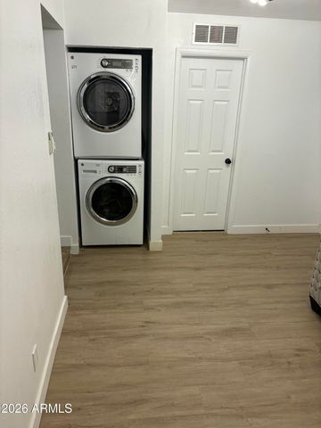 1015 S 1ST Avenue, Phoenix, AZ 85003