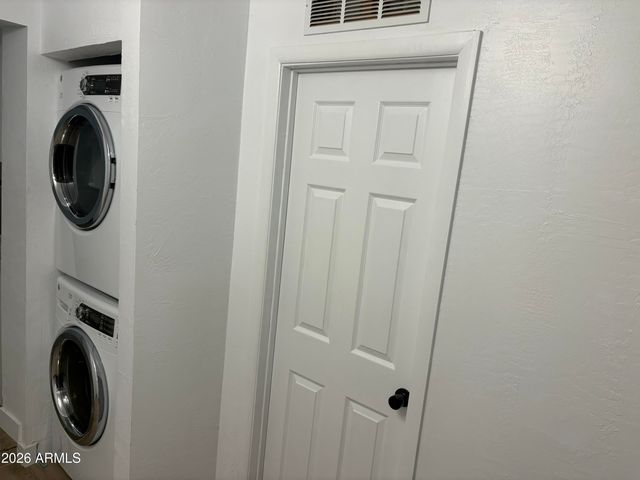 1015 S 1ST Avenue, Phoenix, AZ 85003