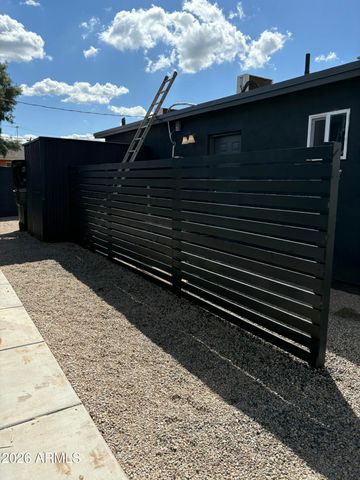 1015 S 1ST Avenue, Phoenix, AZ 85003