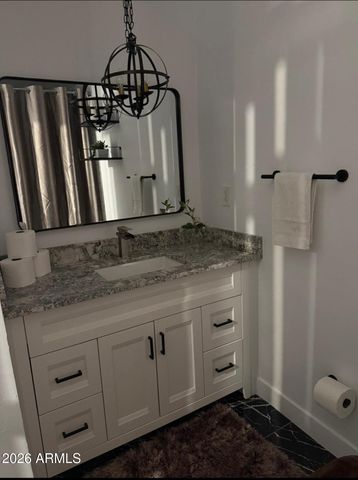 1015 S 1ST Avenue, Phoenix, AZ 85003