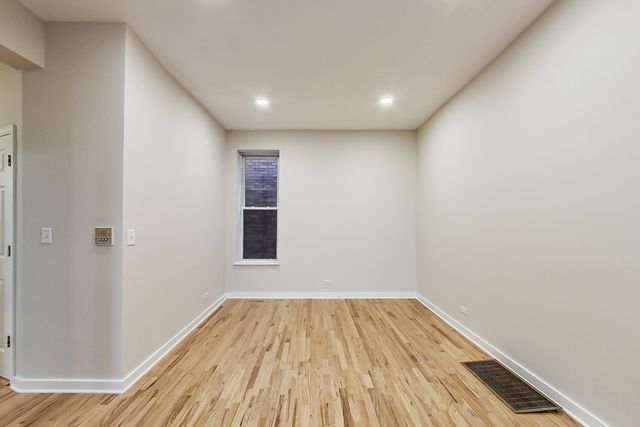 2325 N Cambridge Avenue 1, Chicago, IL 60614