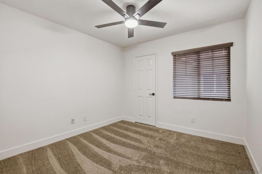 Image 31 of property listing at 28848 Laurel Ln, Temecula, CA 92591