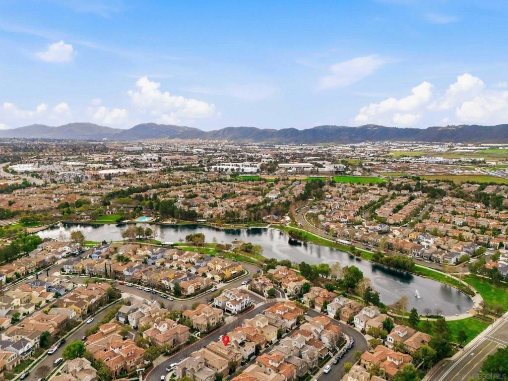 Image 41 of property listing at 28848 Laurel Ln, Temecula, CA 92591