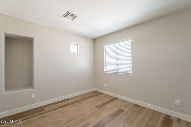 15885 W Apache Street, Goodyear, AZ 85338
