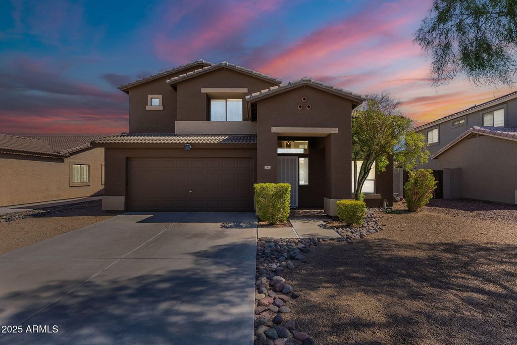 15885 W Apache Street, Goodyear, AZ 85338