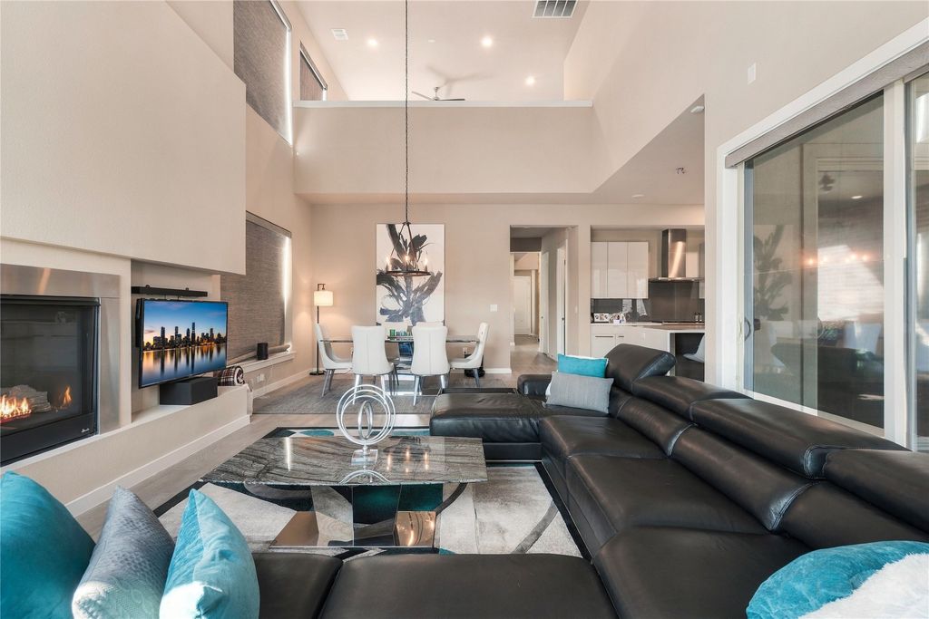 609 Lismore Drive, Frisco, TX 75036 — photo 2