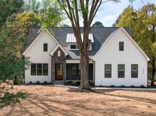 1625 N Main Street, Holly Springs, NC 27540