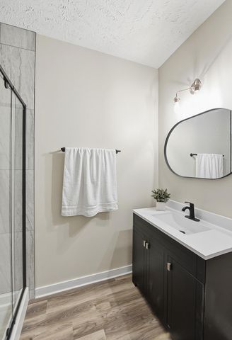 2215 6TH Avenue, Council Bluffs, IA 51501