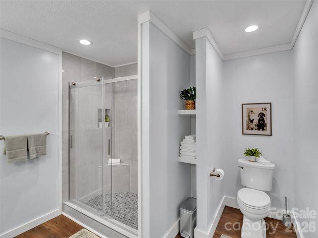129 Hooper Haven Drive, Waynesville, NC 28786