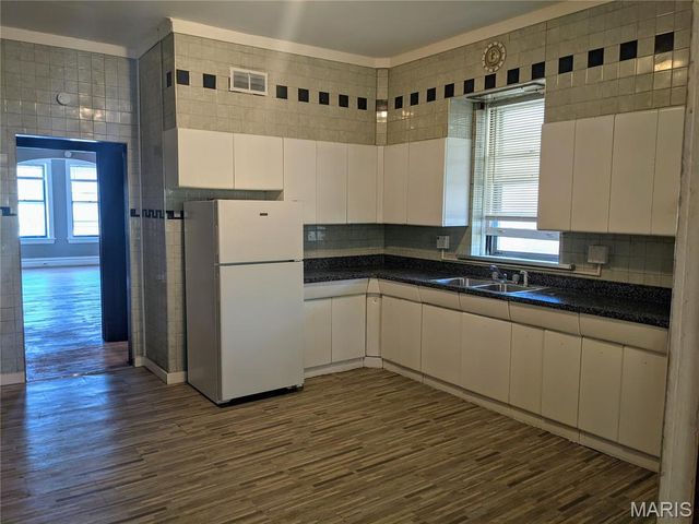 1036 Theobald Street, St Louis, MO 63147