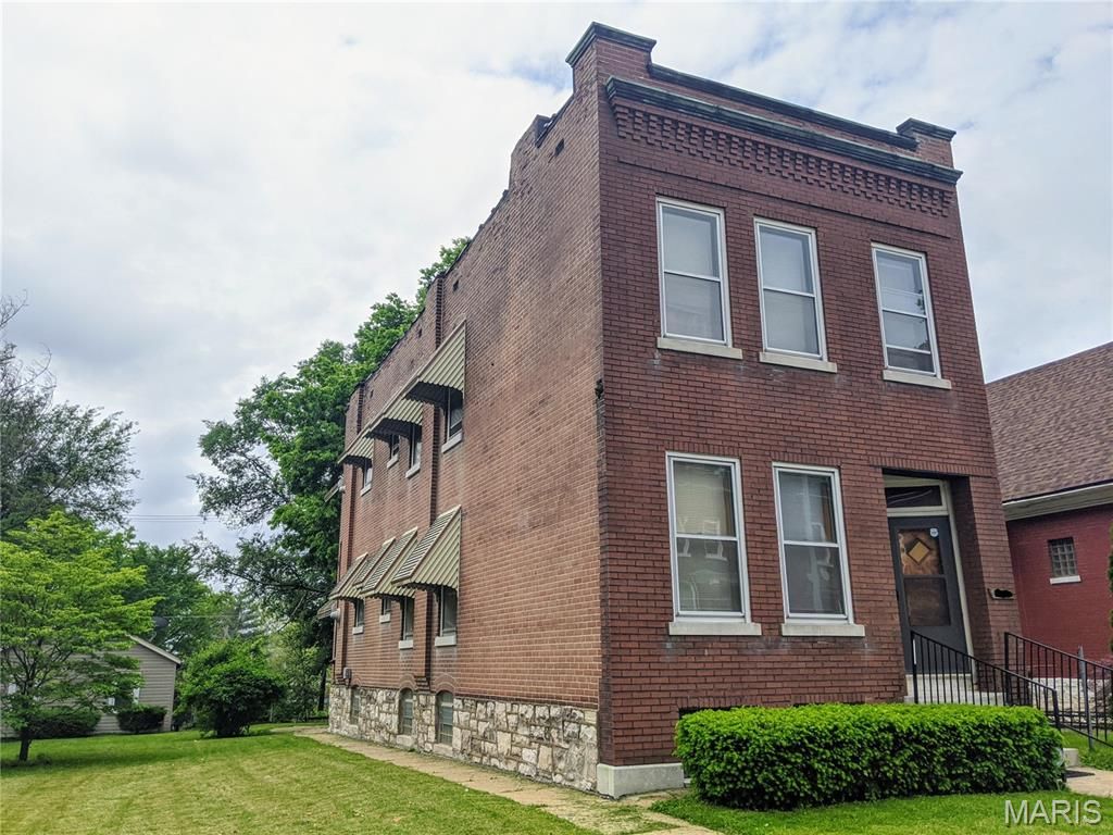 1036 Theobald Street, St Louis, MO 63147