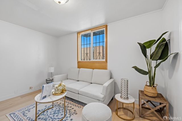 44 Burr Avenue, San Francisco, CA 94134
