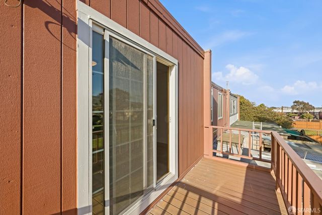 44 Burr Avenue, San Francisco, CA 94134