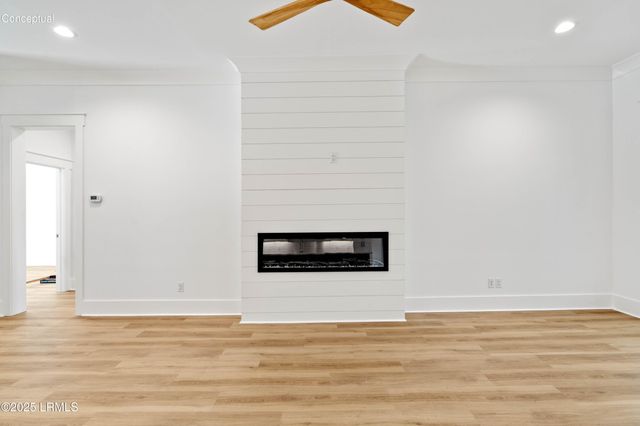 14 Grande Oaks Way, Beaufort, SC 29907