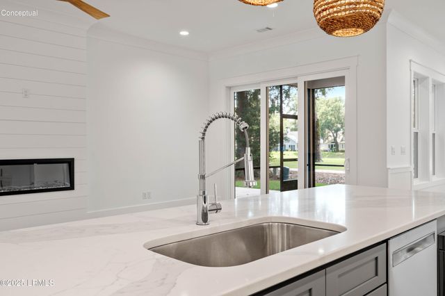 14 Grande Oaks Way, Beaufort, SC 29907