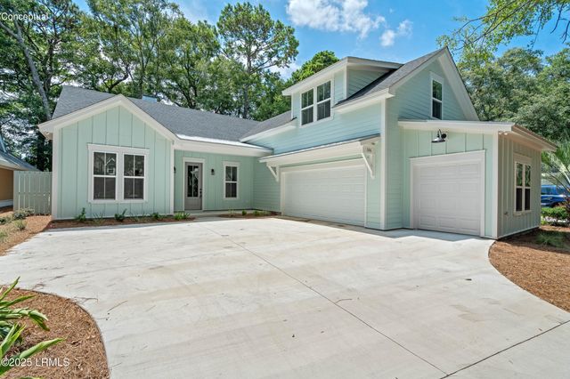 14 Grande Oaks Way, Beaufort, SC 29907