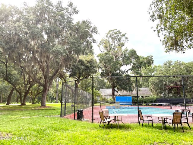 14 Grande Oaks Way, Beaufort, SC 29907