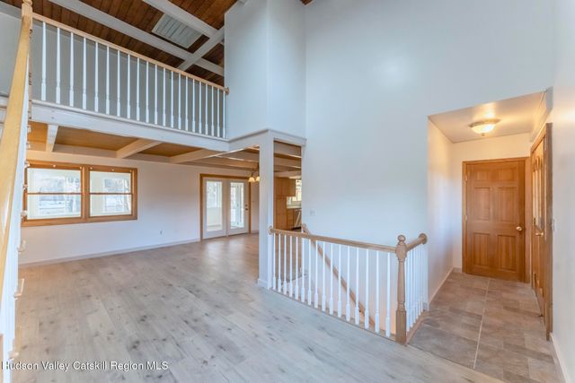 40 Linwood Court, Bloomington, NY 12411