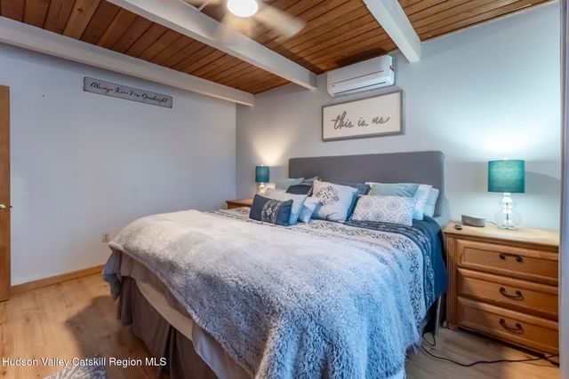 40 Linwood Court, Bloomington, NY 12411