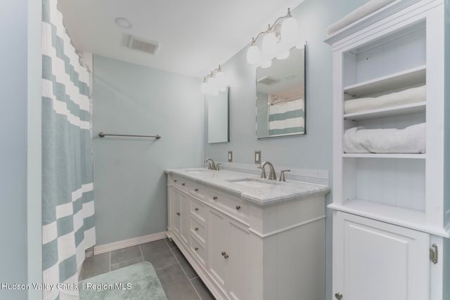 40 Linwood Court, Bloomington, NY 12411