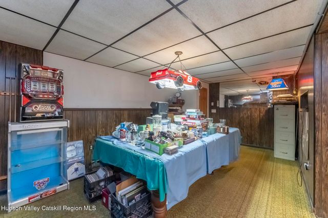 40 Linwood Court, Bloomington, NY 12411