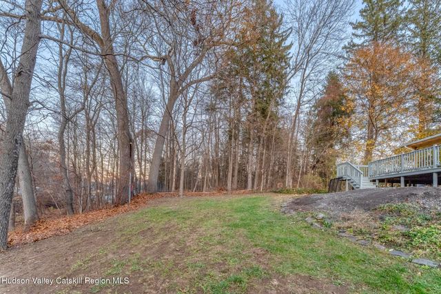 40 Linwood Court, Bloomington, NY 12411