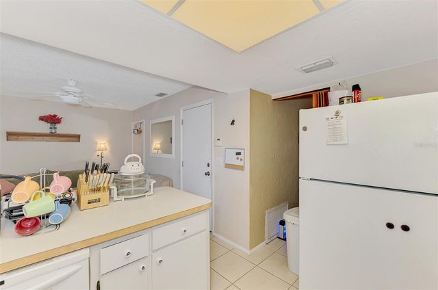 6282 FABIAN ROAD, North Port, FL 34287