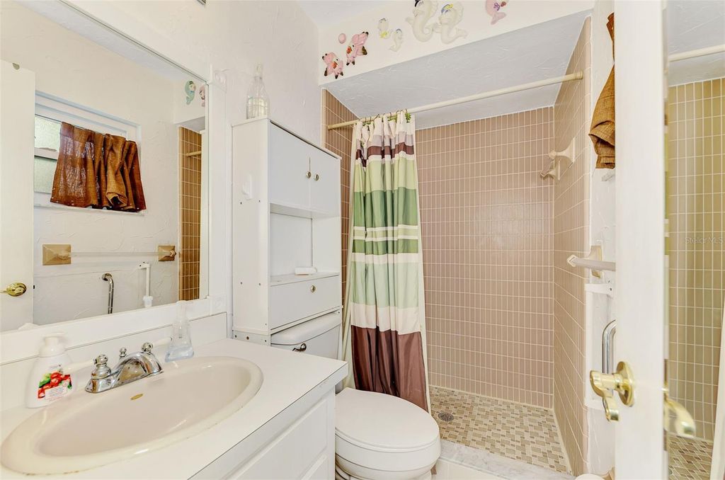 Image 30 of property listing at 6282 FABIAN ROAD, North Port, FL 34287