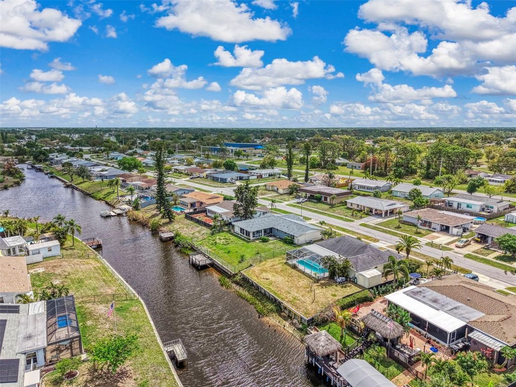 Image 41 of property listing at 6282 FABIAN ROAD, North Port, FL 34287