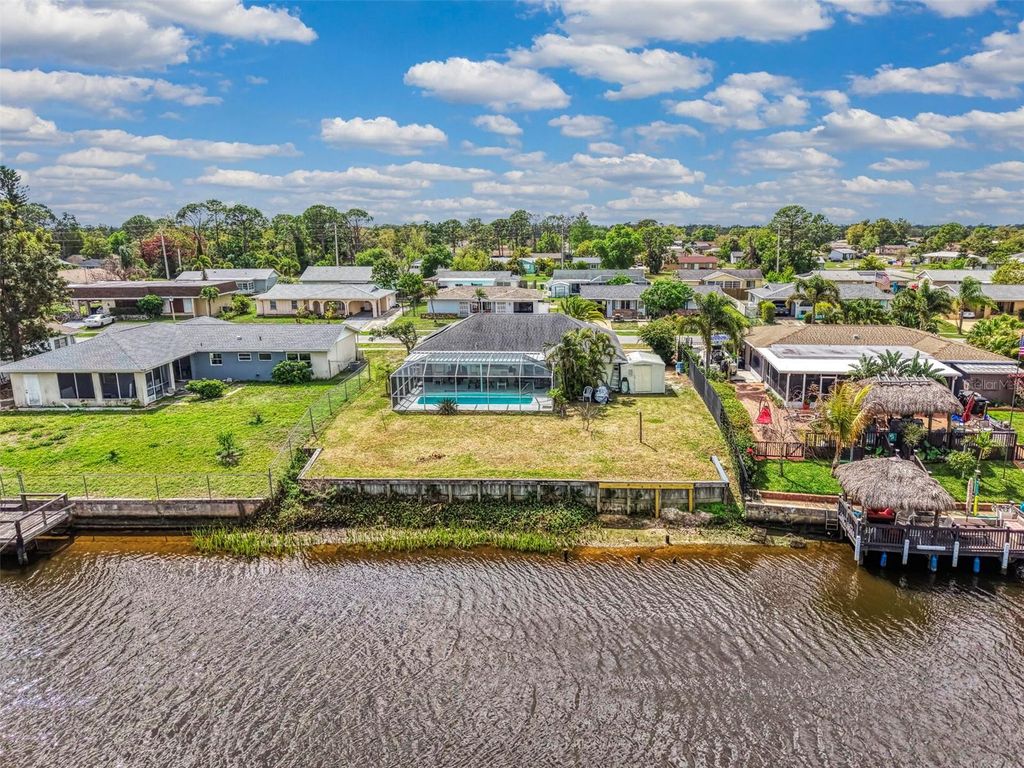 Image 46 of property listing at 6282 FABIAN ROAD, North Port, FL 34287