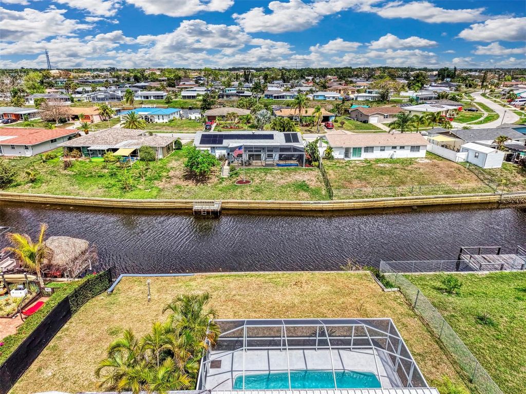 Image 47 of property listing at 6282 FABIAN ROAD, North Port, FL 34287