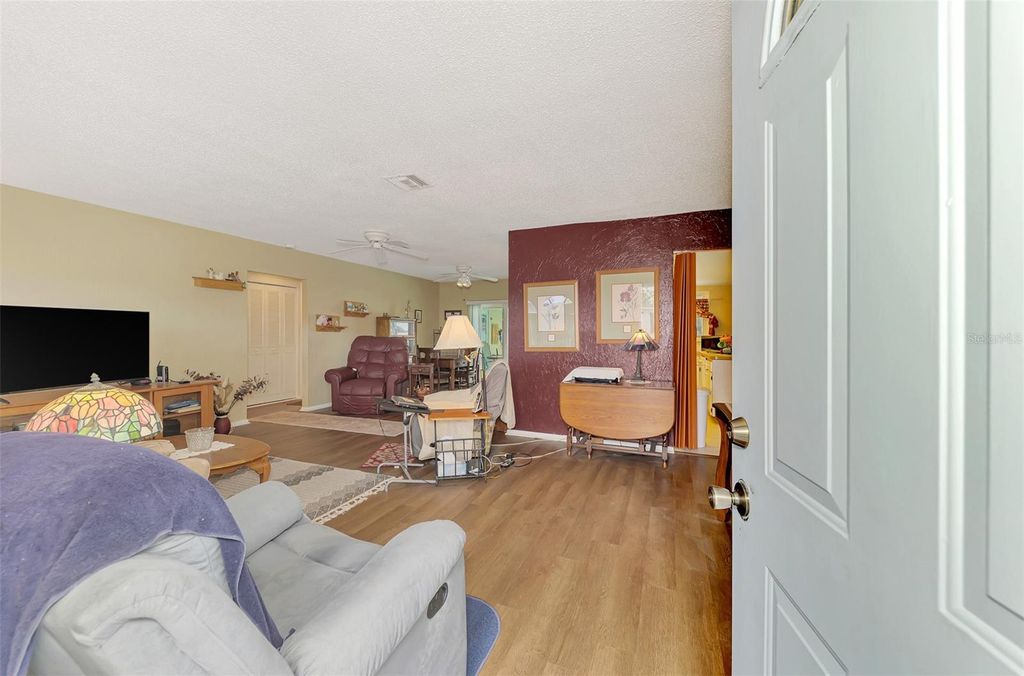 Image 7 of property listing at 6282 FABIAN ROAD, North Port, FL 34287