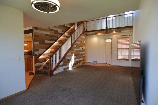 842 Amelia Court, Grayslake, IL 60030