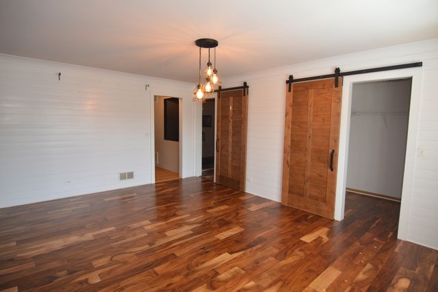 842 Amelia Court, Grayslake, IL 60030