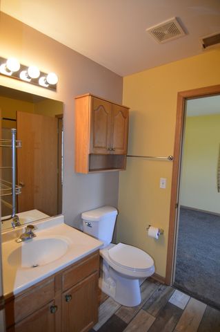 842 Amelia Court, Grayslake, IL 60030