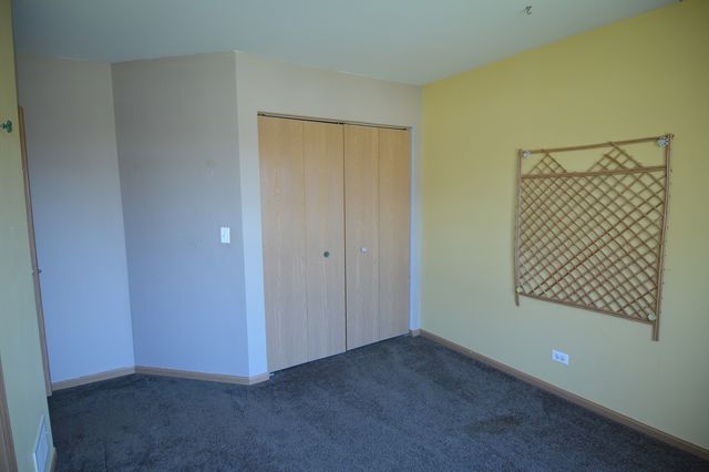 842 Amelia Court, Grayslake, IL 60030