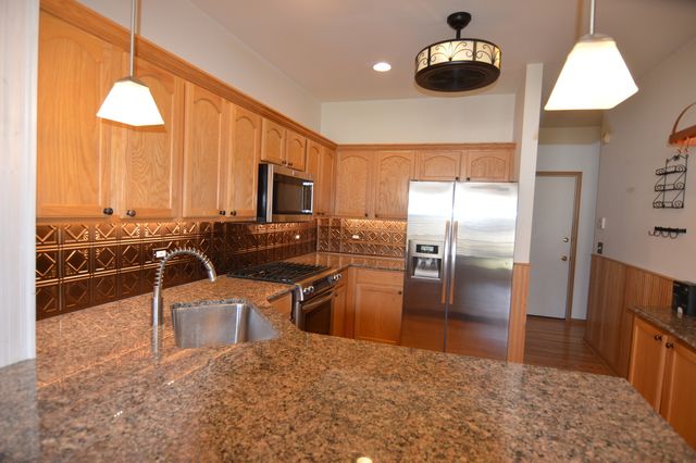 842 Amelia Court, Grayslake, IL 60030