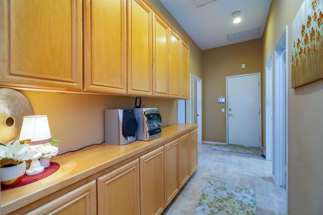 75720 W Heritage, Palm Desert, CA 92211