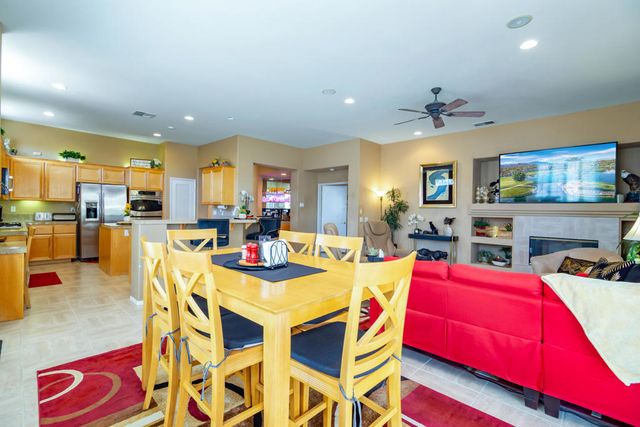 75720 W Heritage, Palm Desert, CA 92211