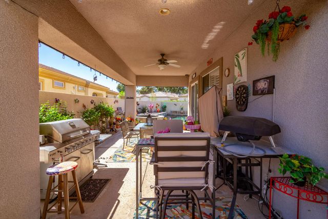 75720 W Heritage, Palm Desert, CA 92211