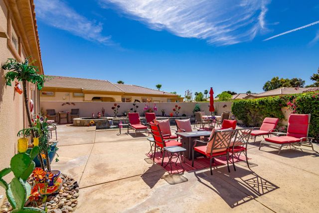 75720 W Heritage, Palm Desert, CA 92211