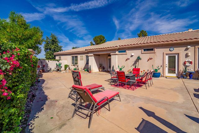75720 W Heritage, Palm Desert, CA 92211