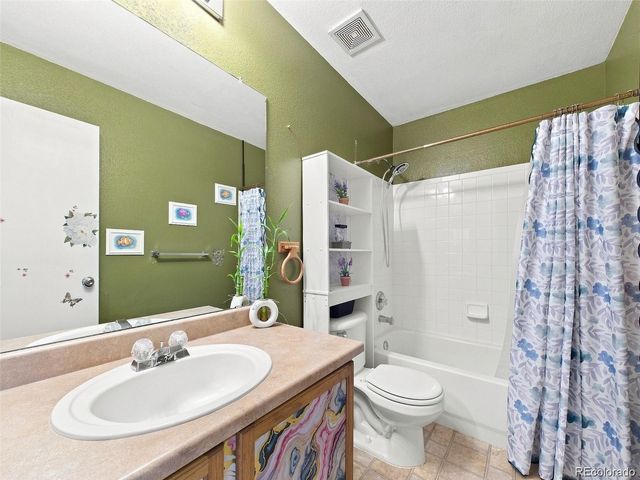 9548 E 112th Drive, Henderson, CO 80640