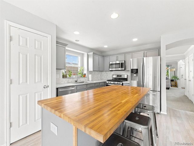 9548 E 112th Drive, Henderson, CO 80640