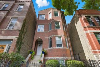 830 N HERMITAGE Avenue 2, Chicago, IL 60622