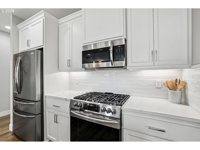 11927 Ne 109TH Way, Vancouver, WA 98662