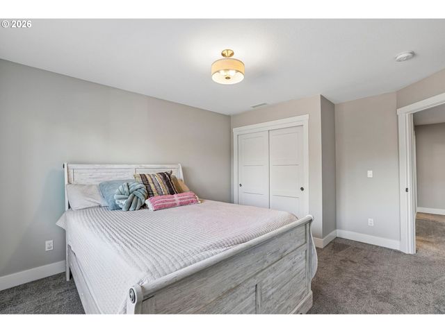 11927 Ne 109TH Way, Vancouver, WA 98662