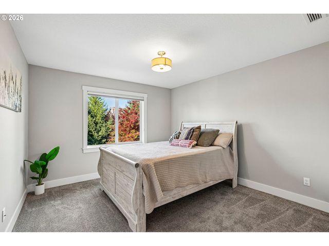 11927 Ne 109TH Way, Vancouver, WA 98662