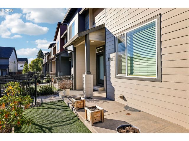 11927 Ne 109TH Way, Vancouver, WA 98662