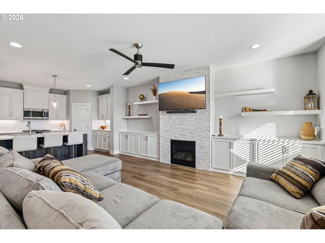 11927 Ne 109TH Way, Vancouver, WA 98662